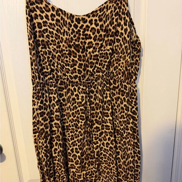 Torrid Leopard Print Challis High-Low Dress - Picture 2 of 4